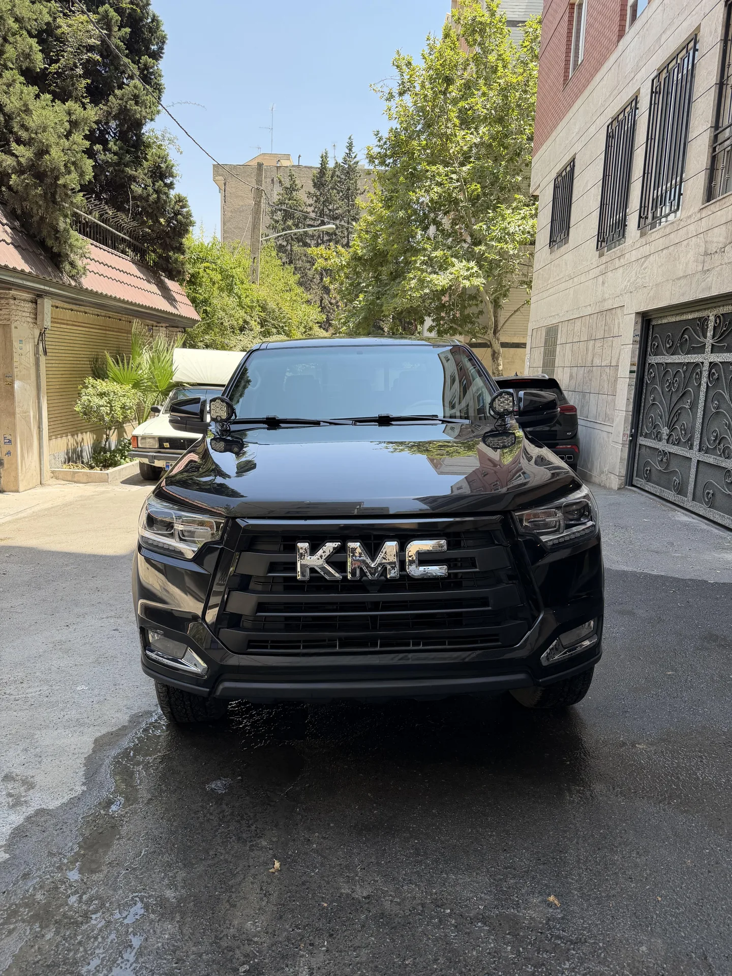 کی ام سی  T8