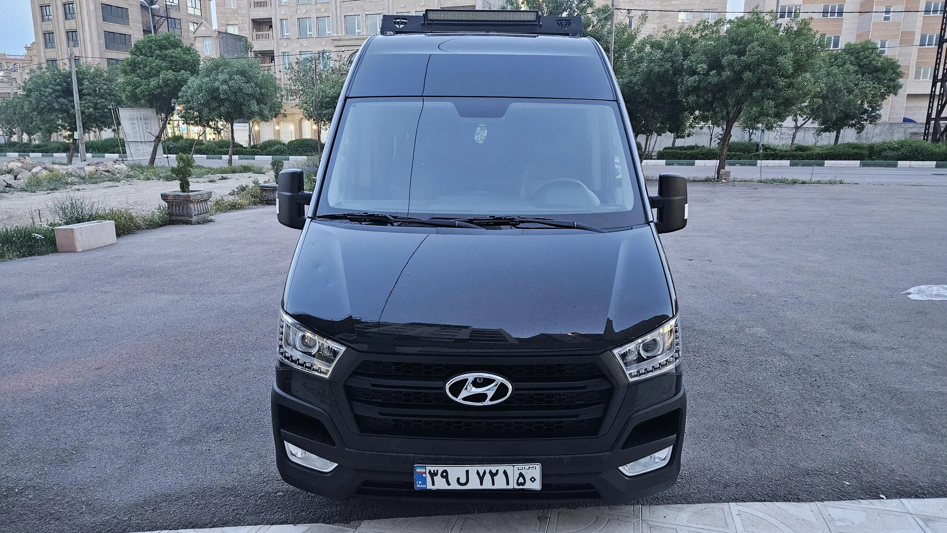 هیوندای  H 350 4