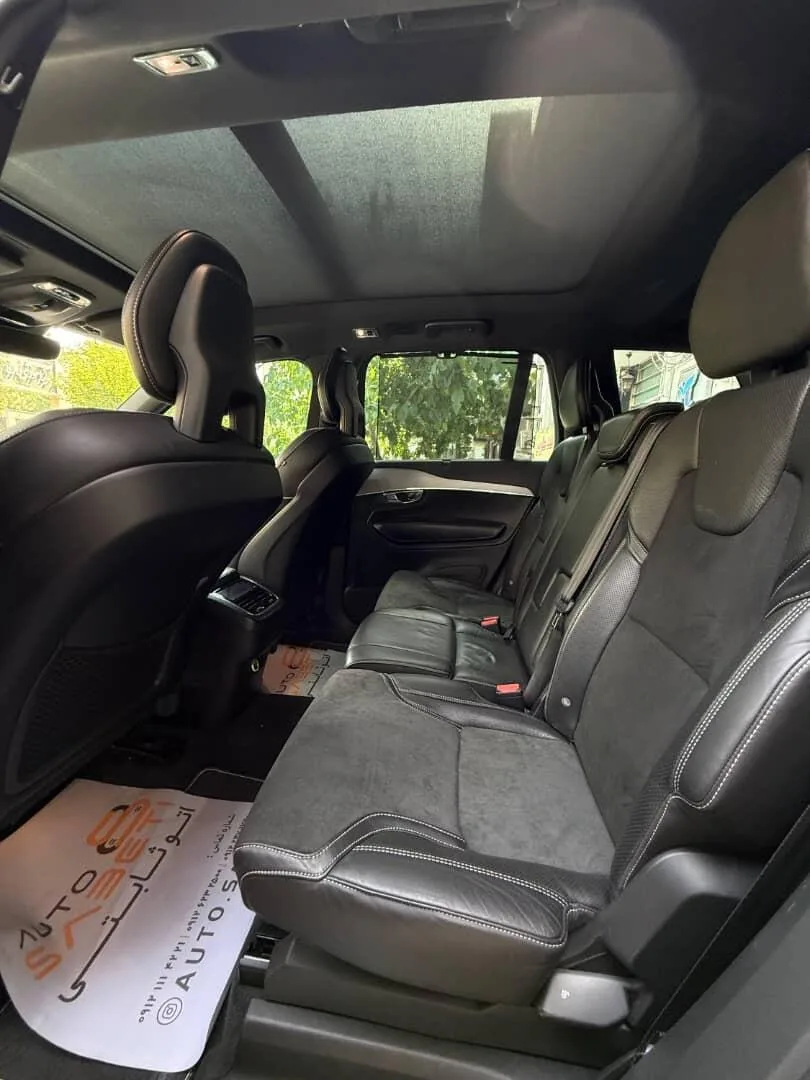 ولوو  XC90 4