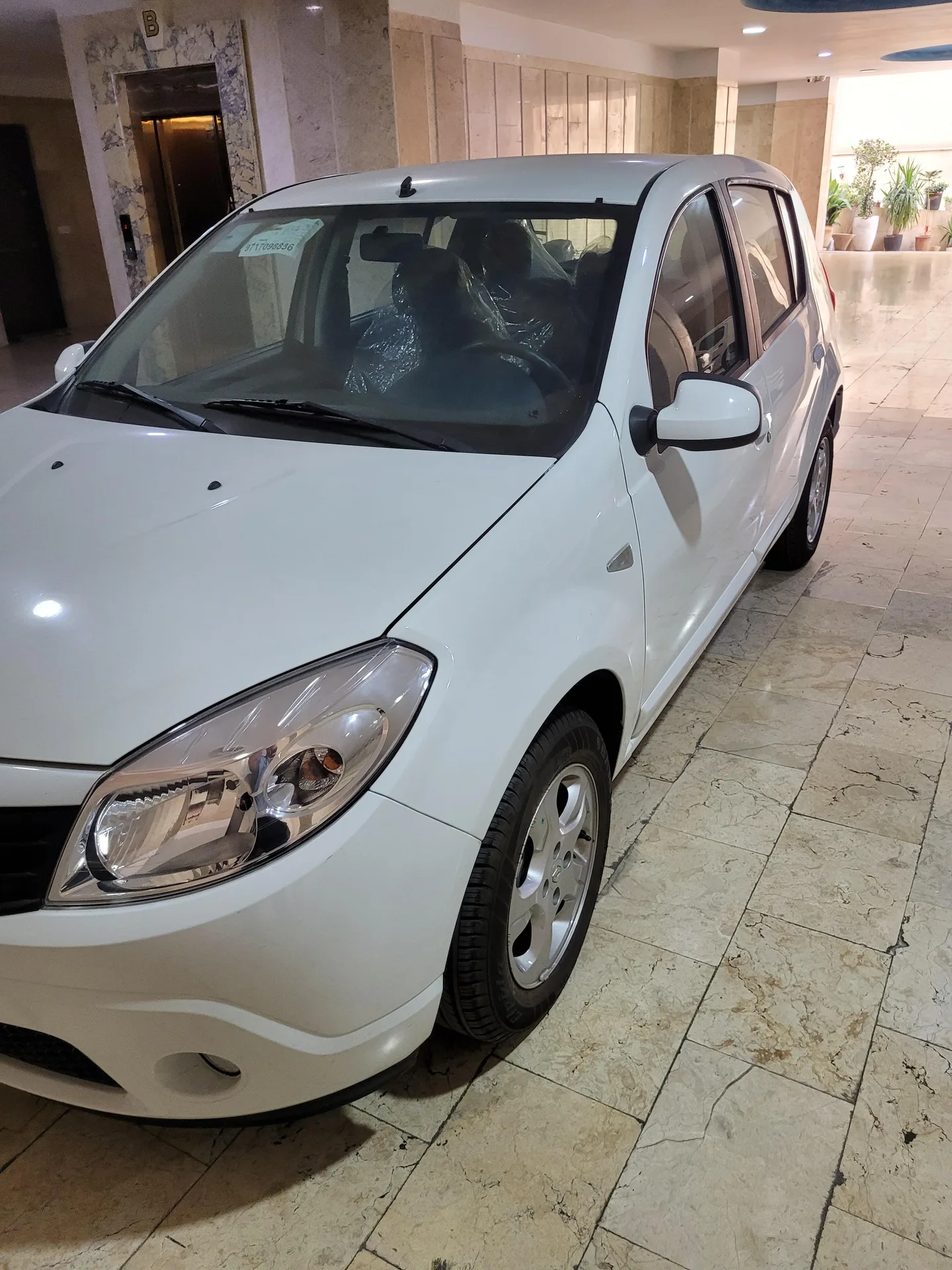 رنو  ساندرو 2