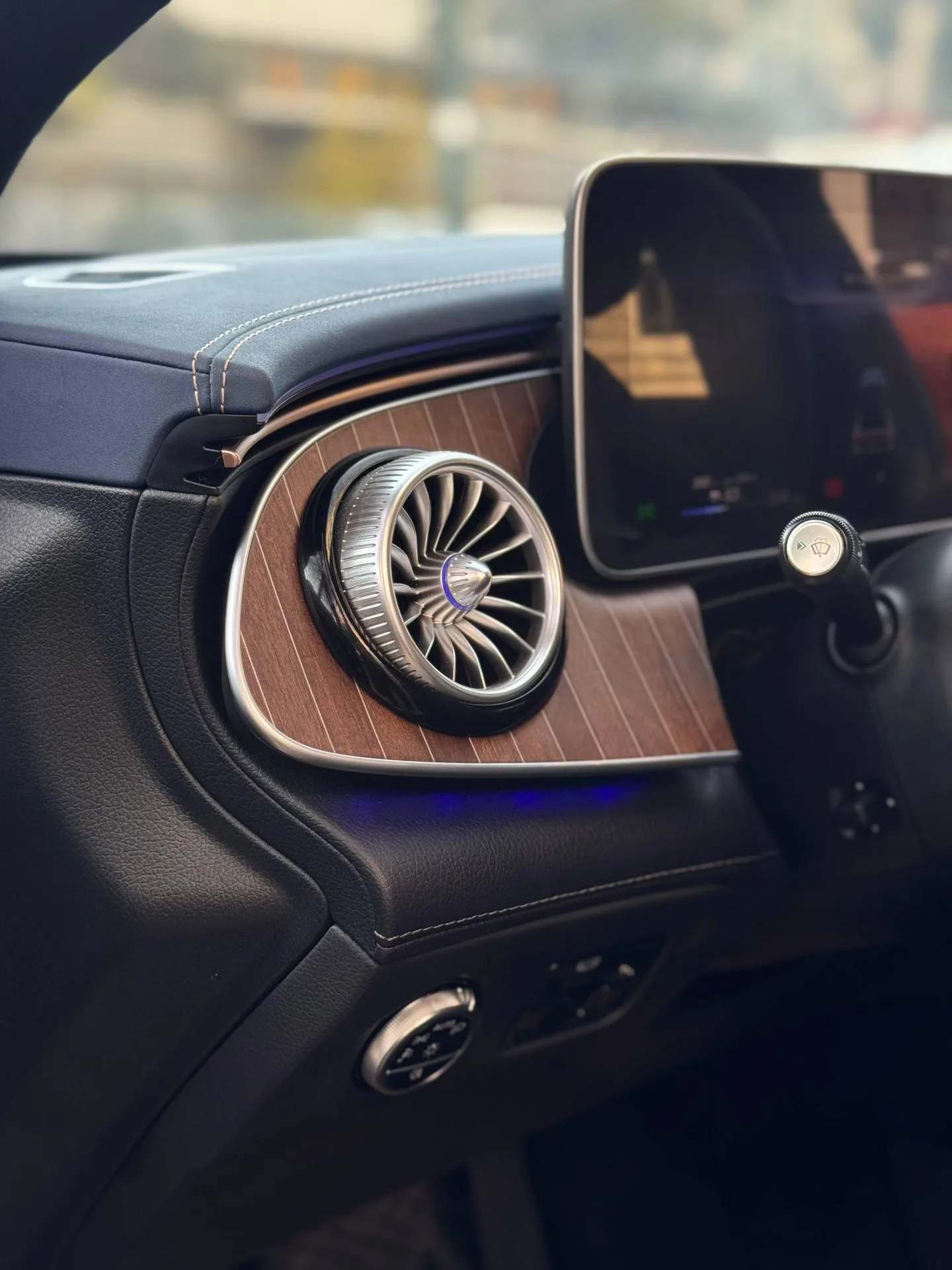 بنز  EQE Sedan 3