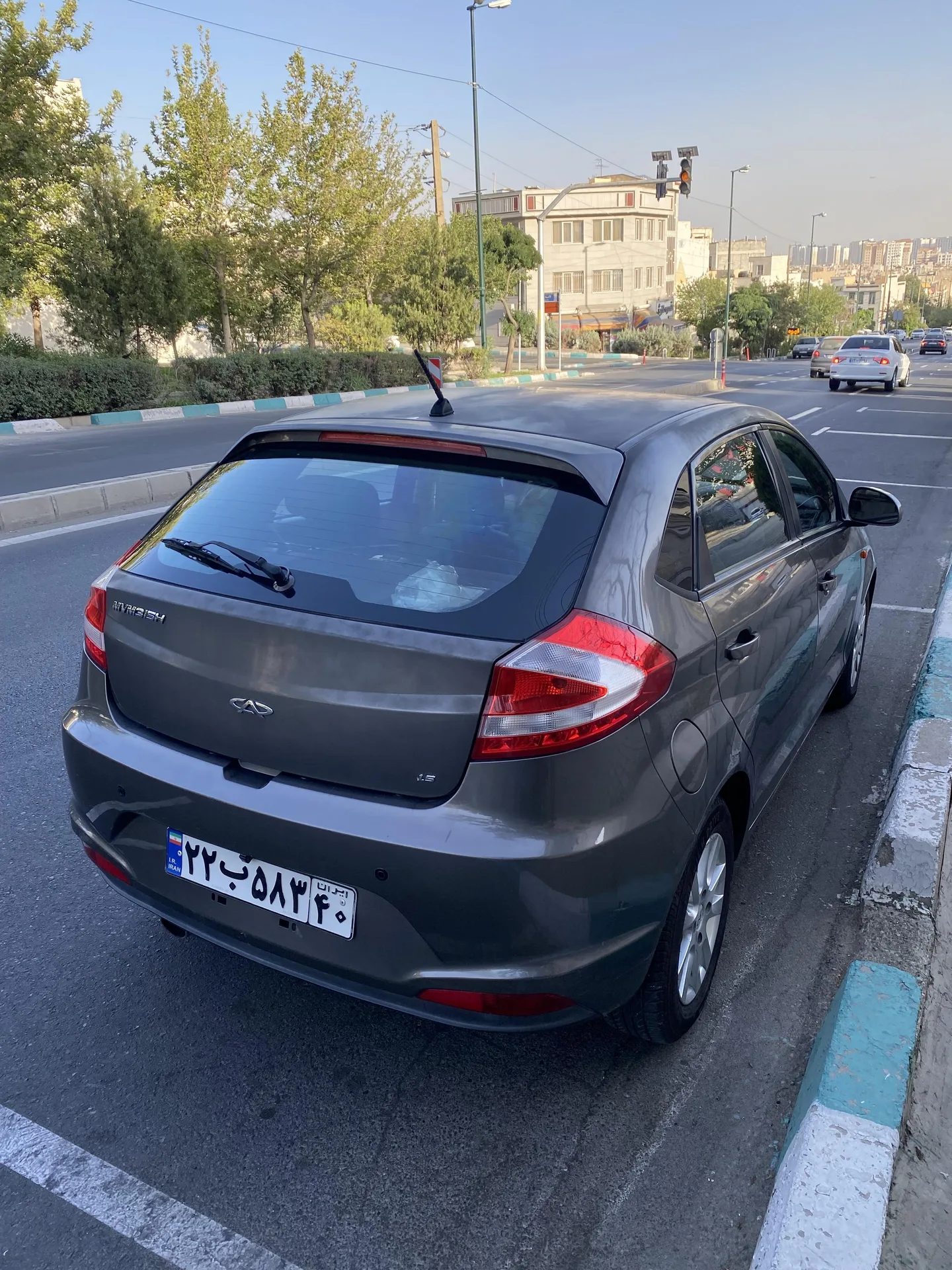 ام وی ام  315هاچ بک 3