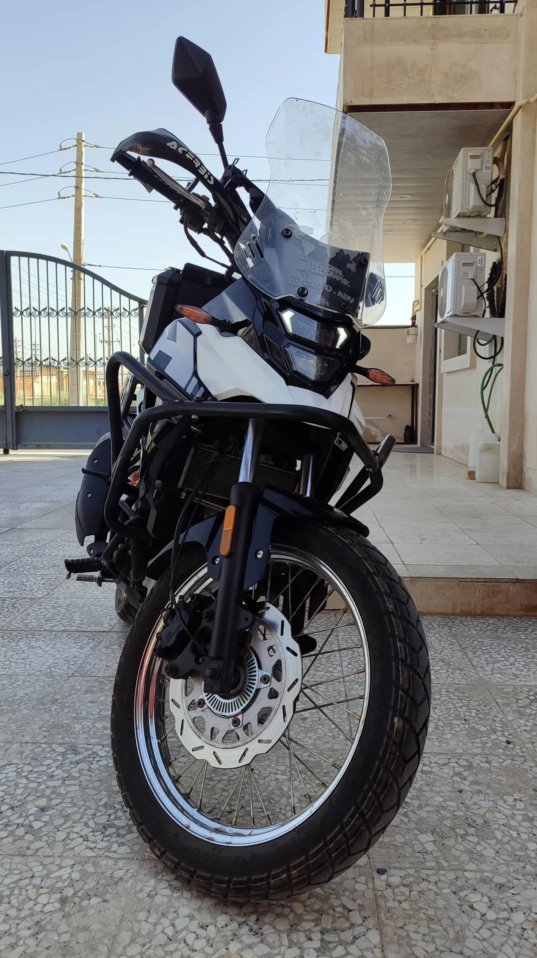 اس وای ام  گلکسی NH 250 3