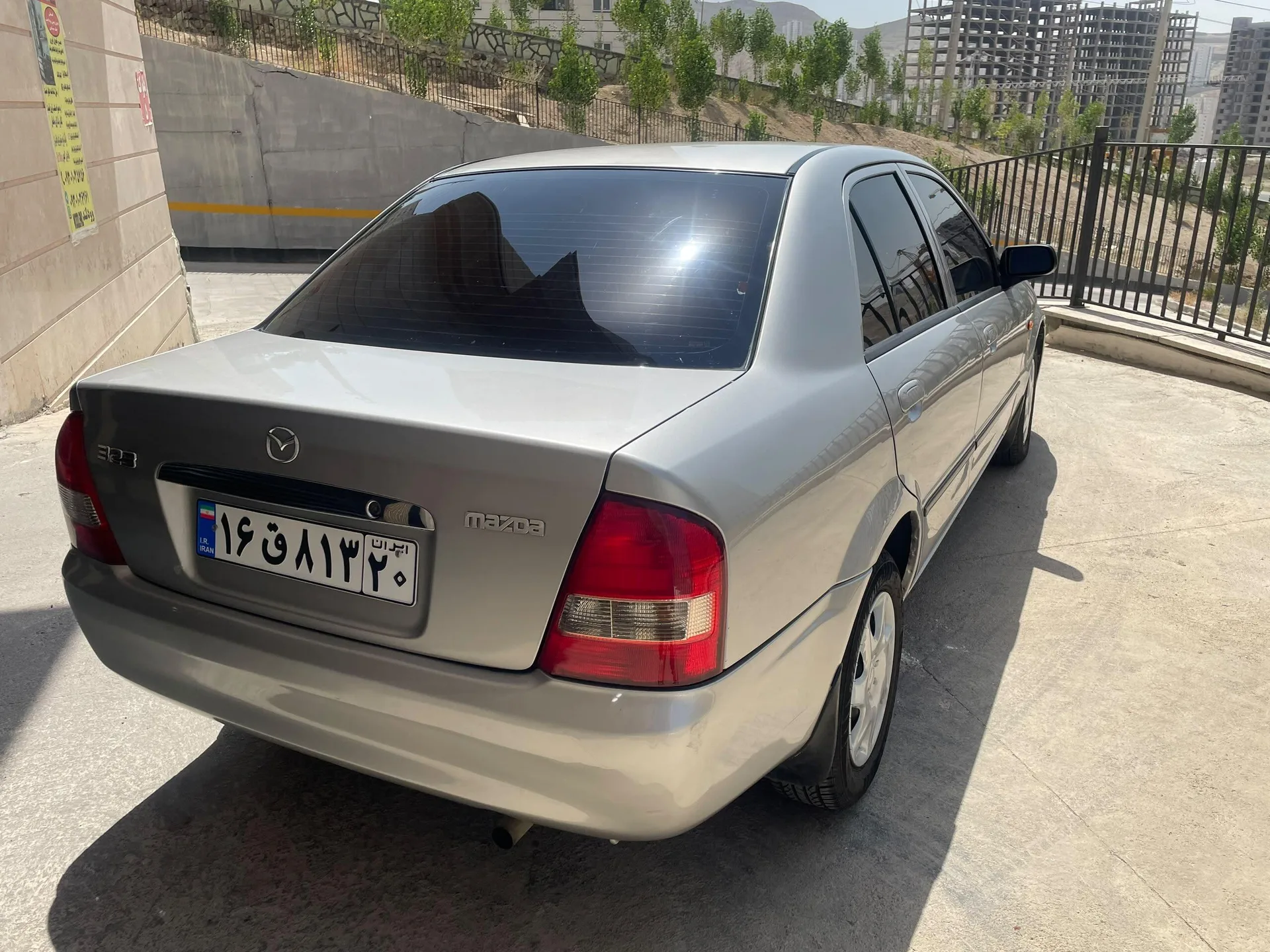 مزدا  323 3