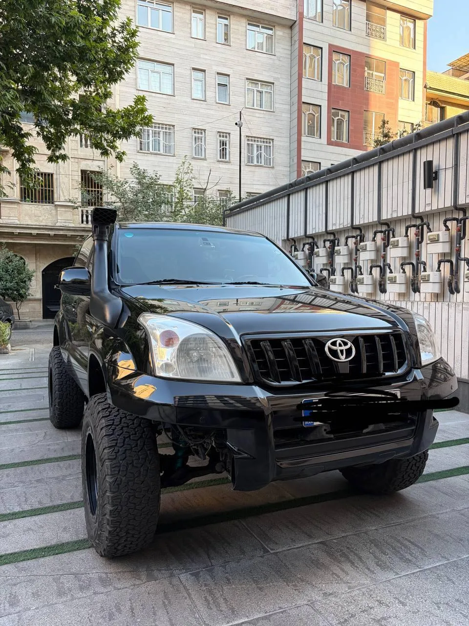 تویوتا  پرادو دو در 3