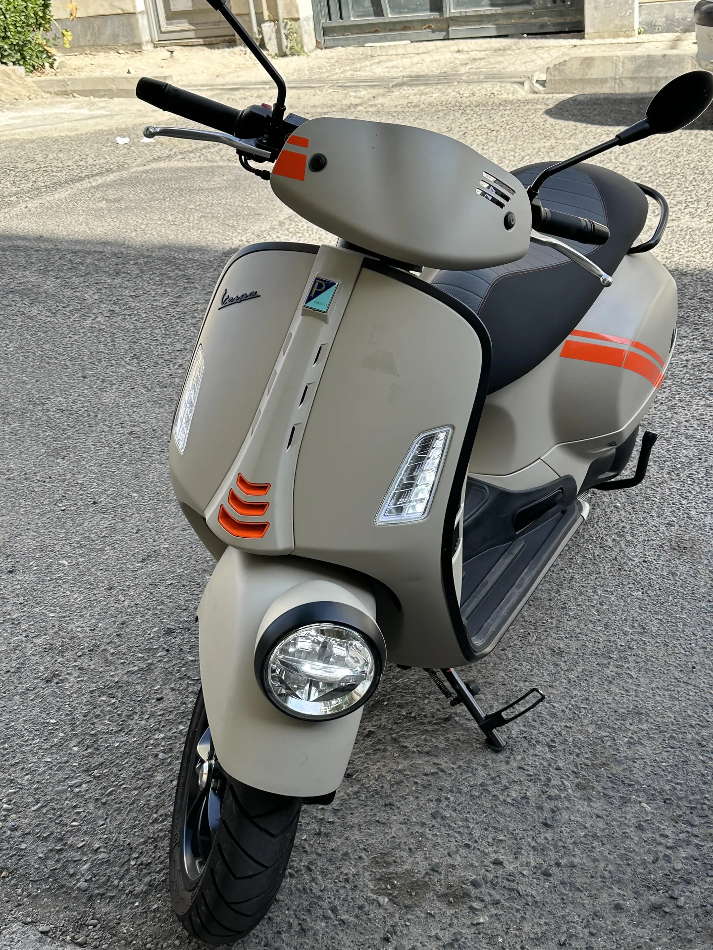 وسپا  جی تی وی 300 2