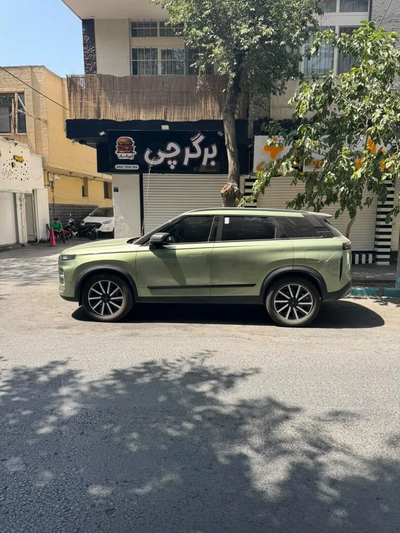 لوکانو  L7 4