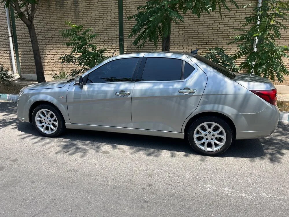 دنا  پلاس EF7 2