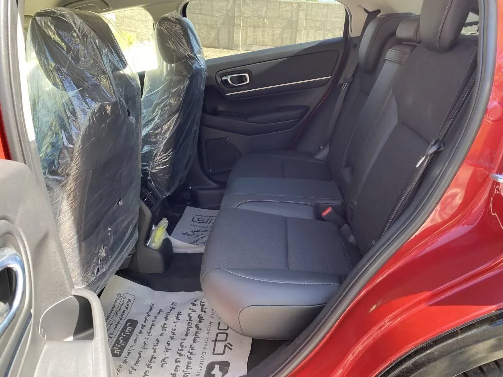 هوندا  HR-V eHEV 8