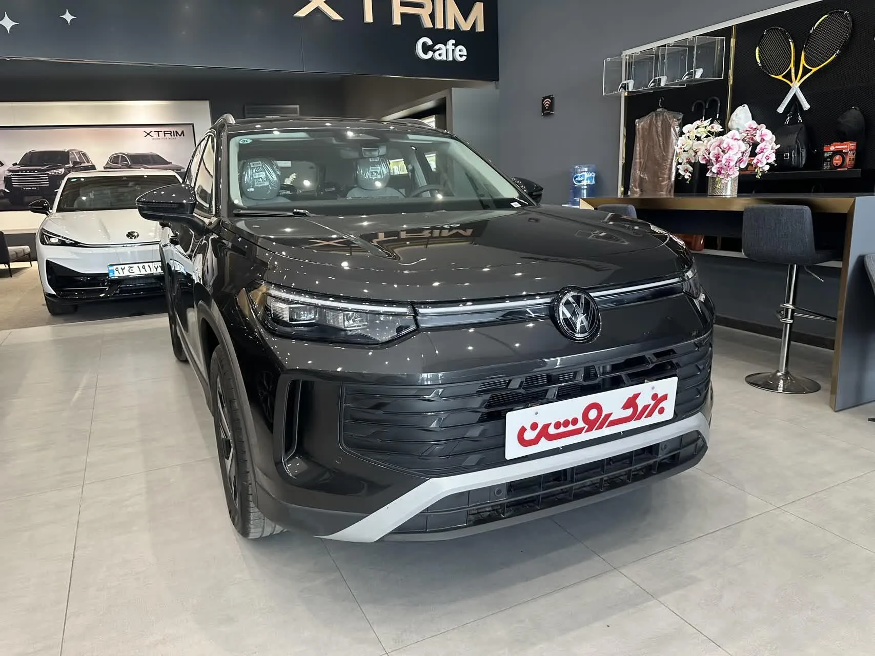 فولکس تایرون L