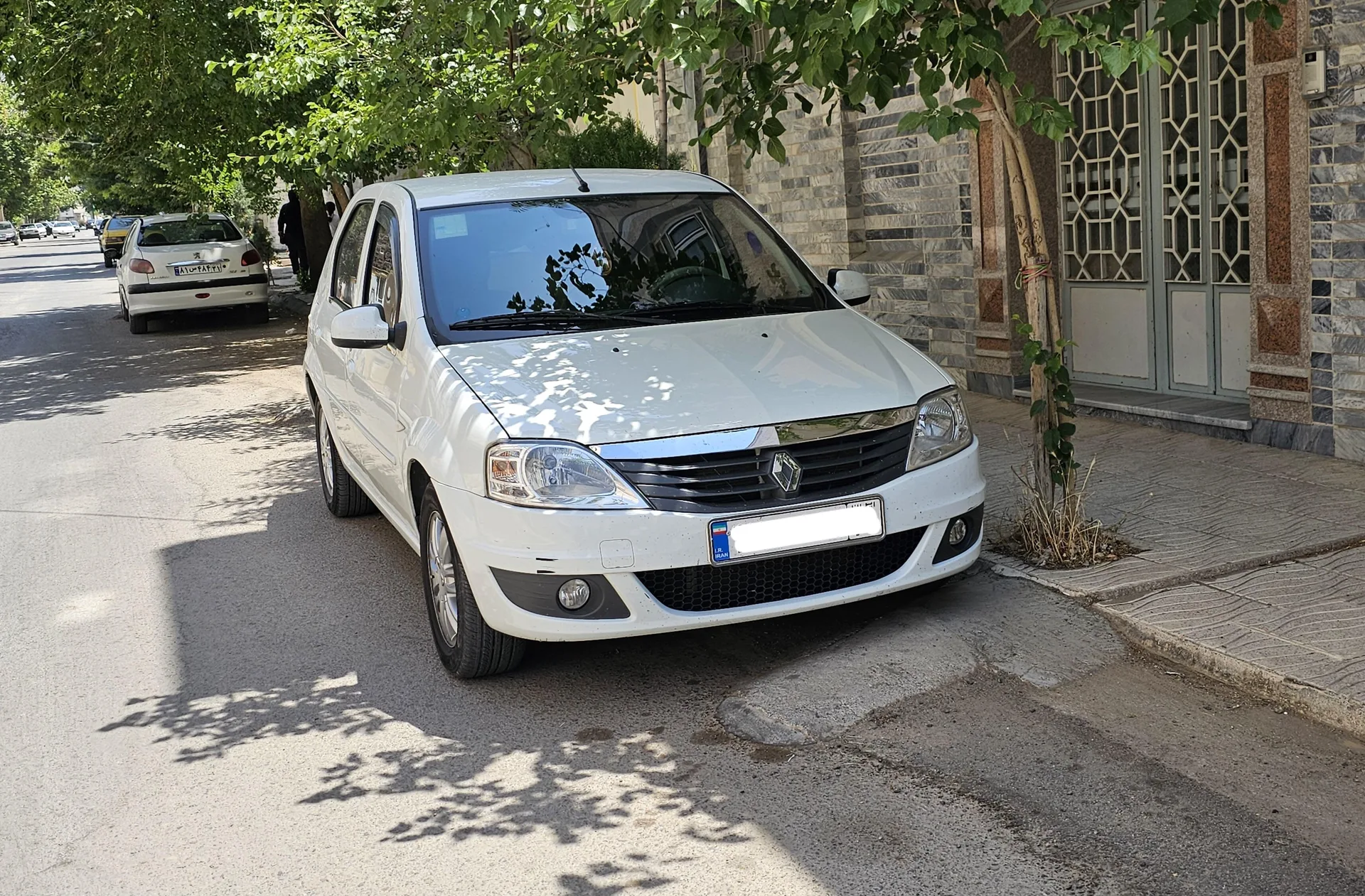 رنو  تندر 90 4