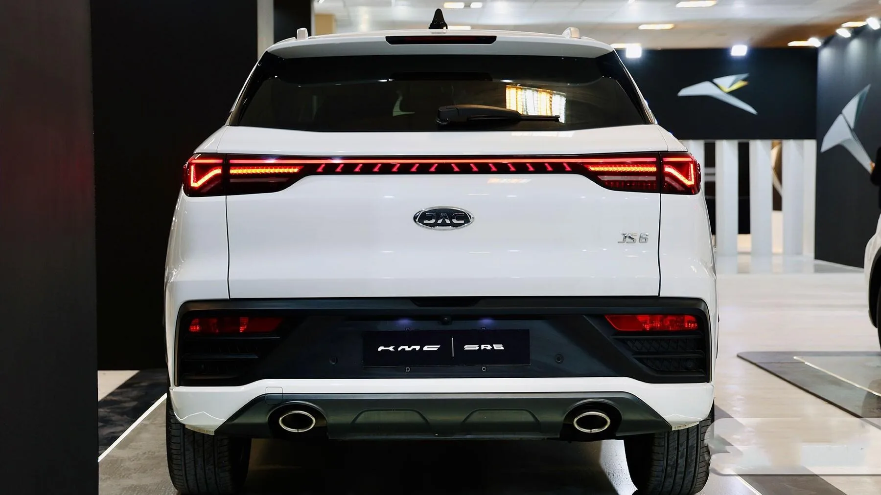 کی ام سی  SR6 2