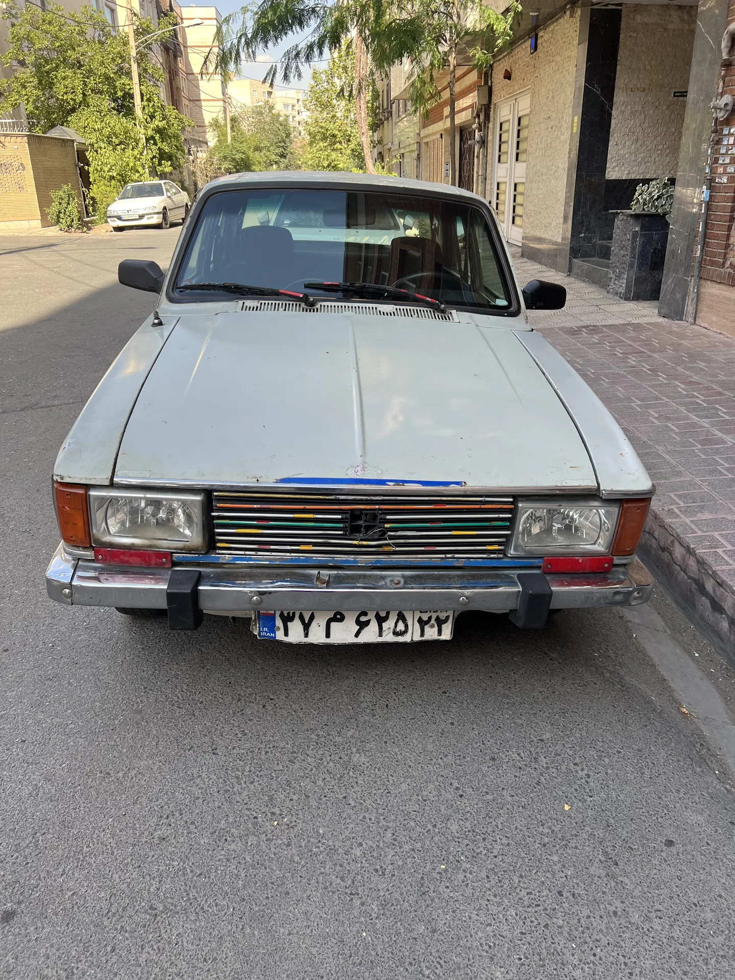 پیکان سدان