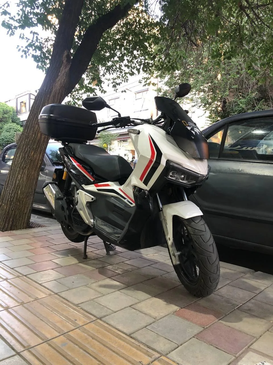 کویر موتور  AGV 150