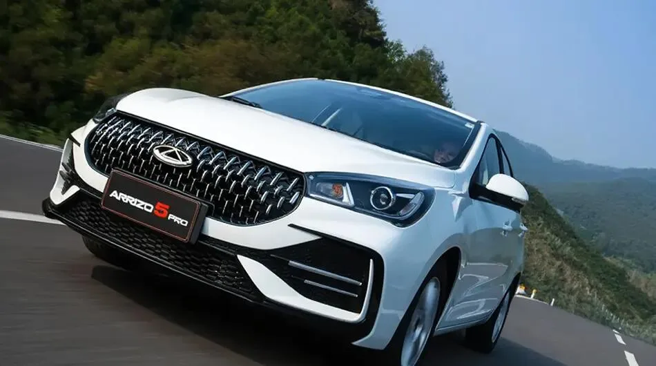 ام وی ام  M5 پرو 4