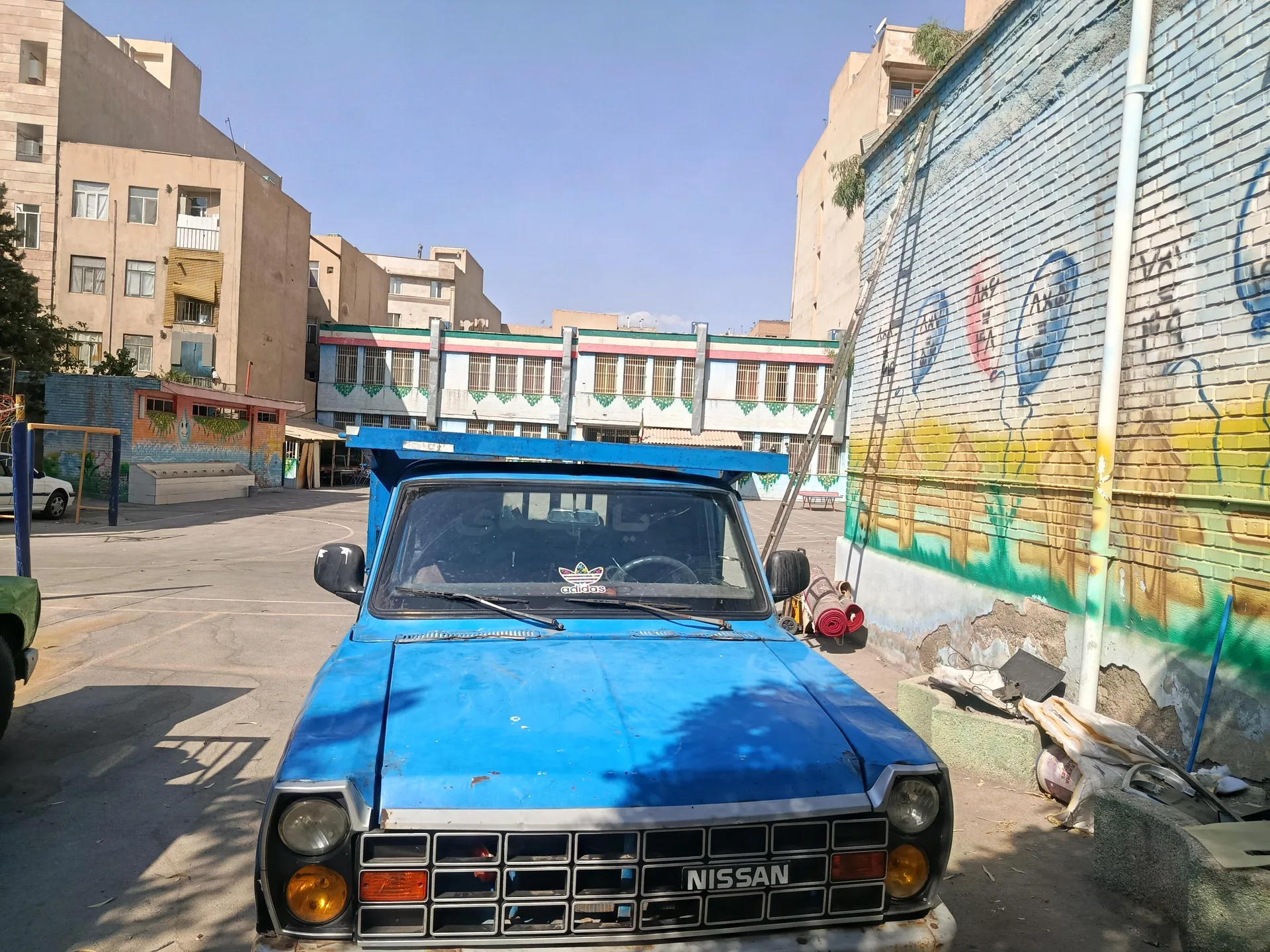 زامیاد وانت نیسان