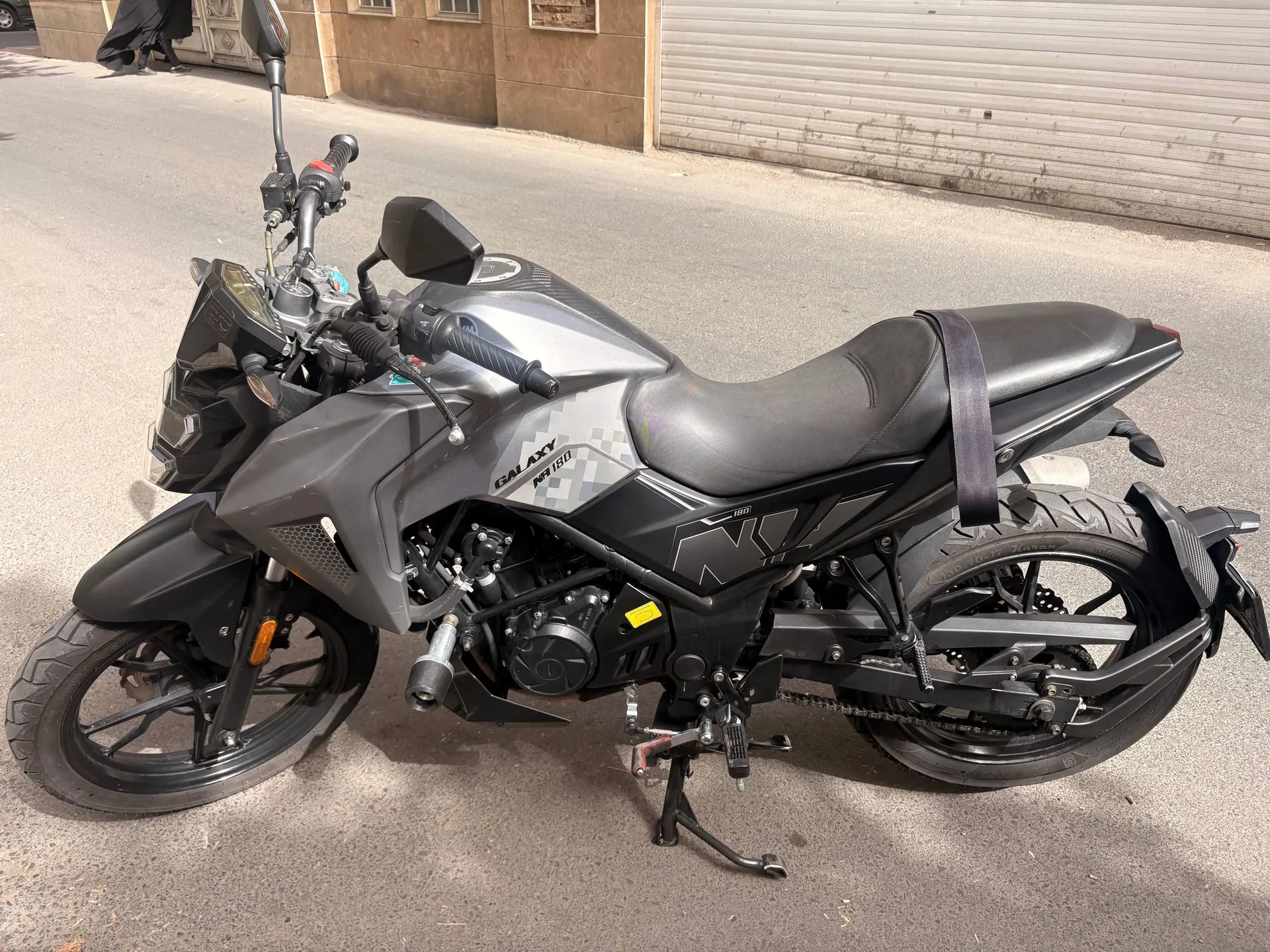 اس وای ام  گلکسی NA 180 4