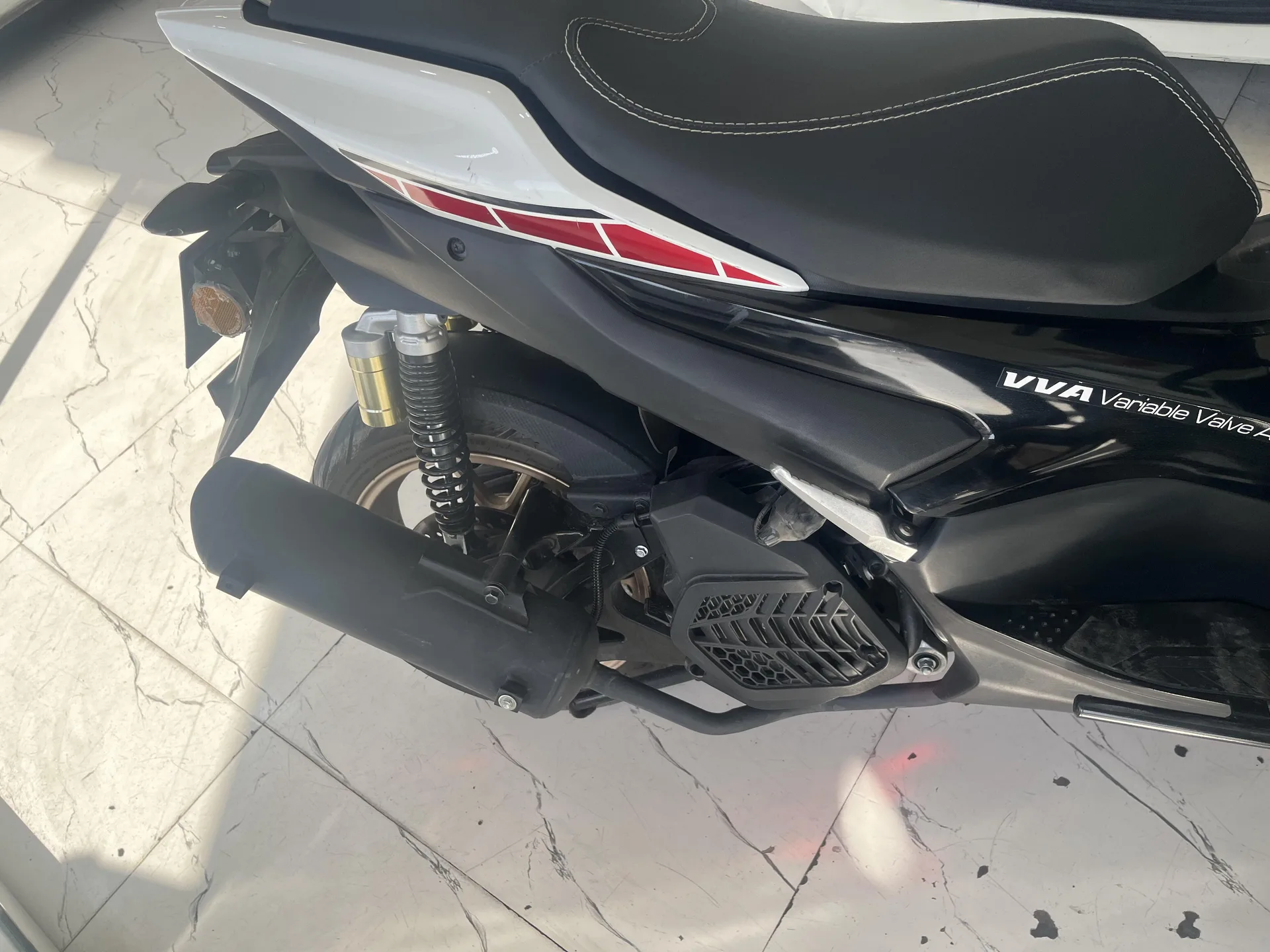 کثیر  بهرو CG150 4