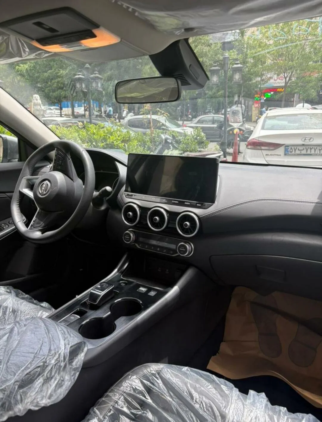 نیسان  سیلفی e-POWER 4