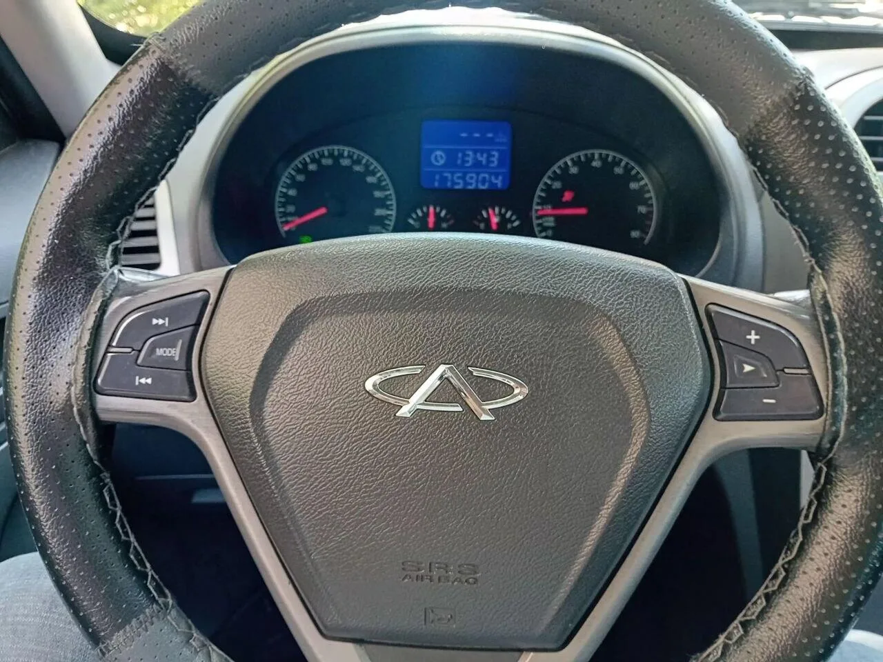 ام وی ام  X33 4