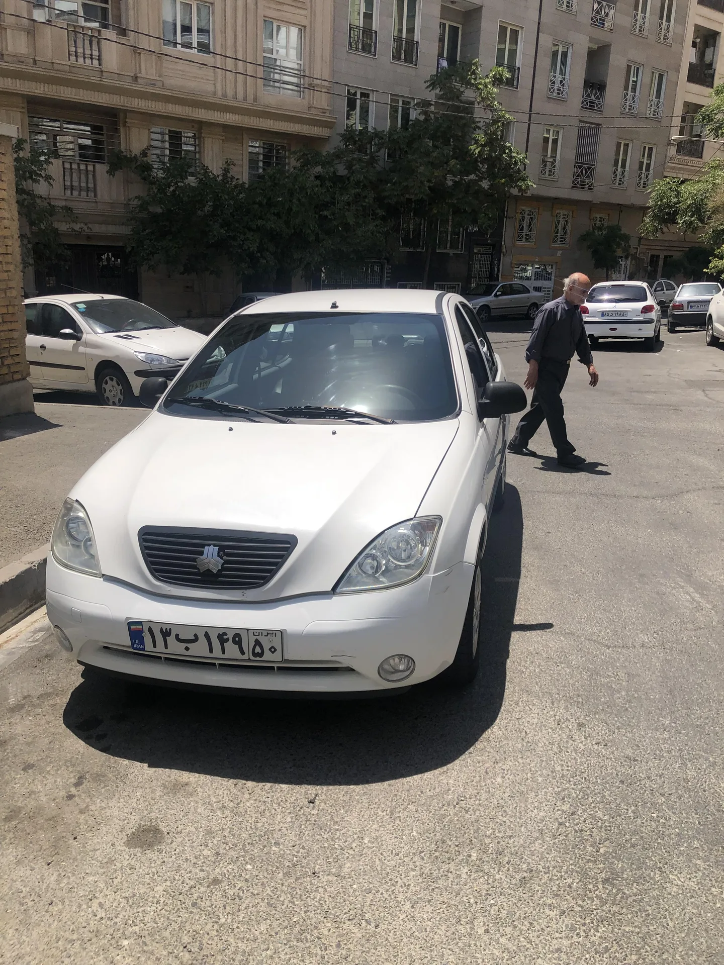 تیبا صندوق دار
