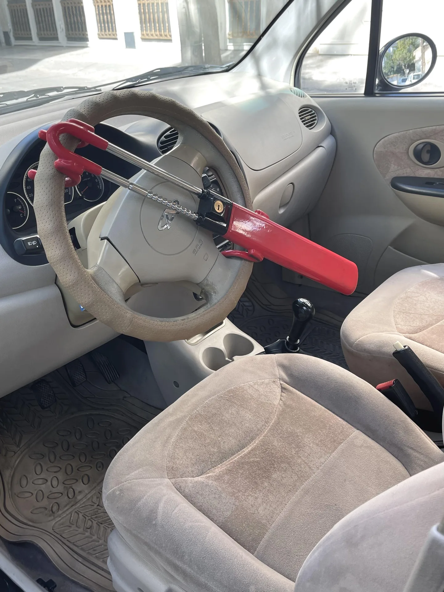 ام وی ام  110 3