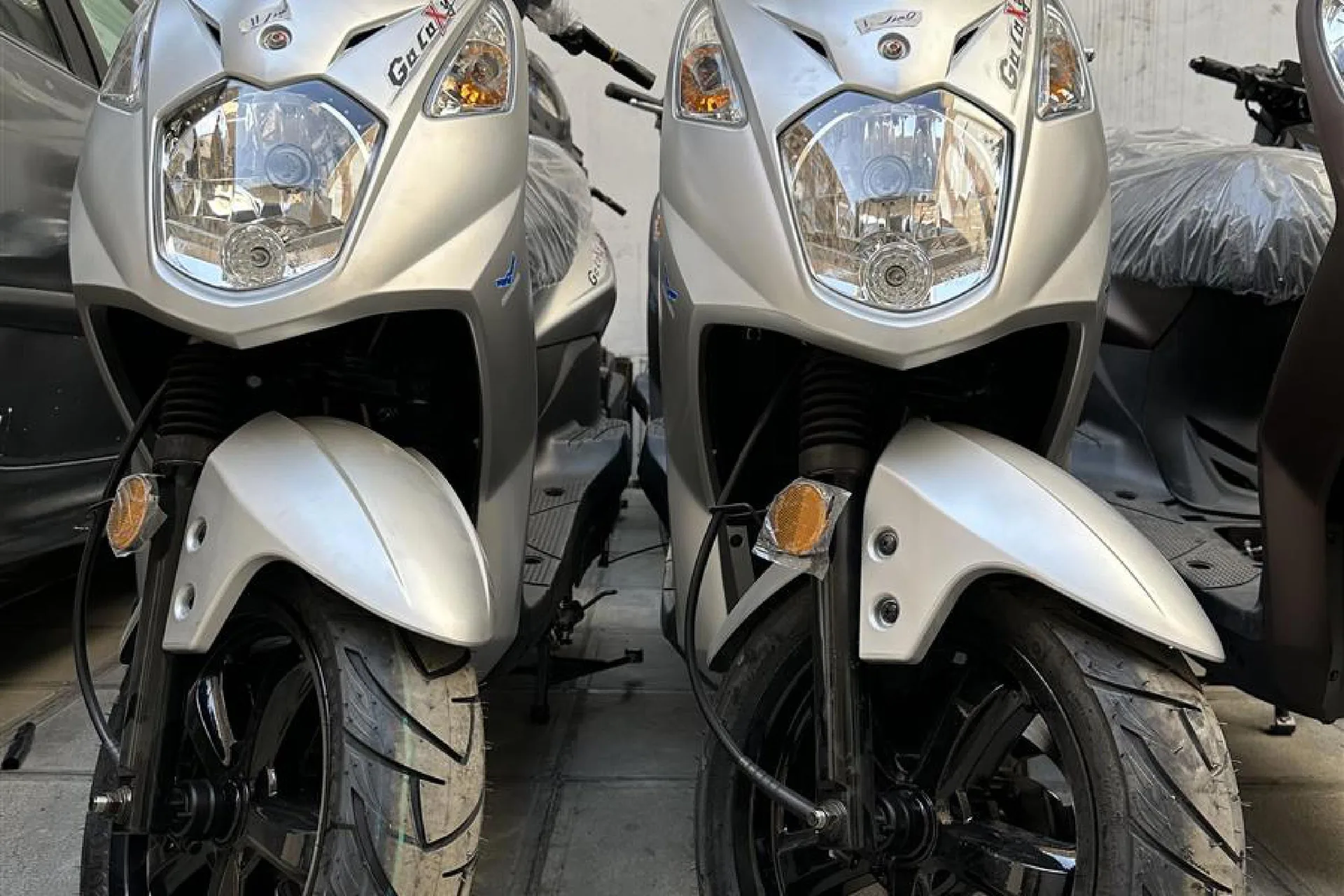 اس وای ام گلکسی OR125