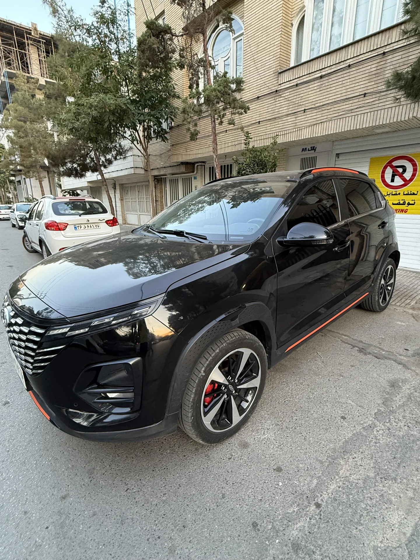 ام وی ام  X33 کراس 9