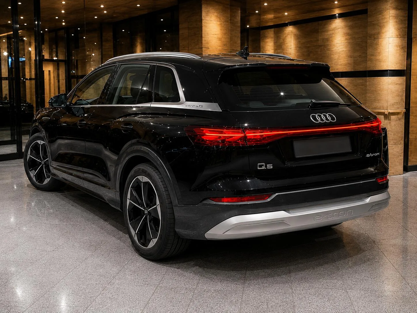 آئودی  Q5 e-tron 2