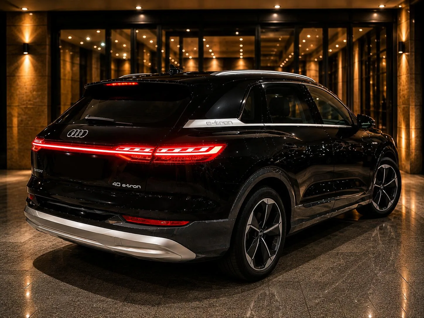 آئودی  Q5 e-tron 3