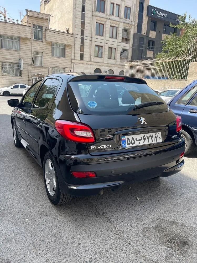 پژو 207