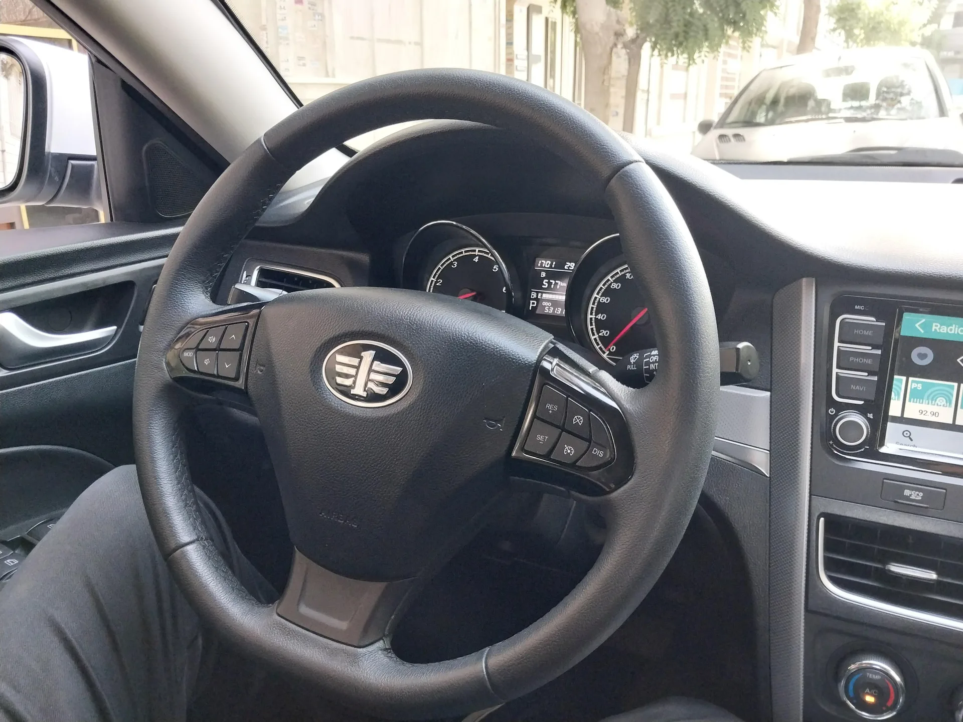 بسترن  B30 3