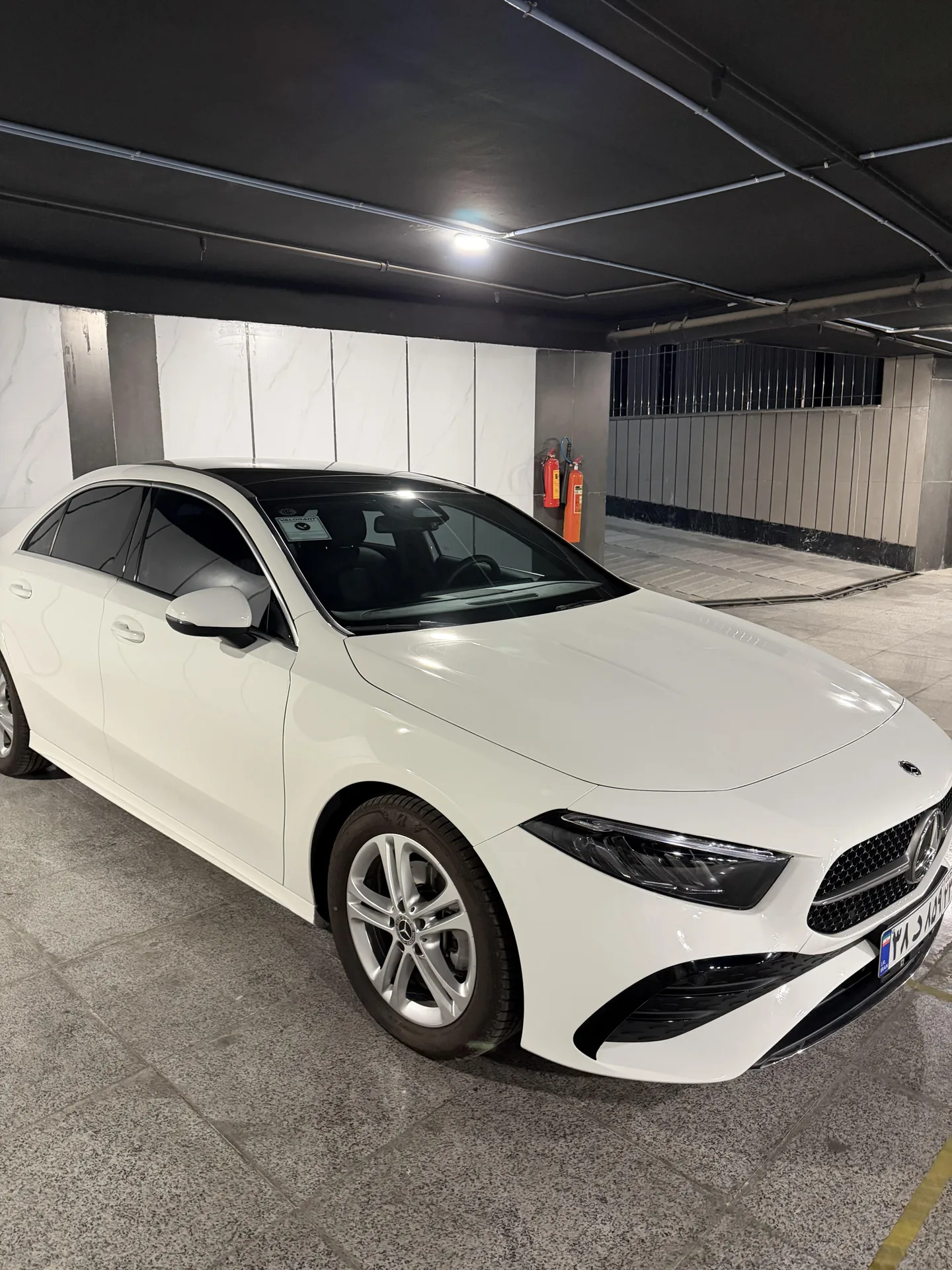 بنز  کلاس A سدان 4