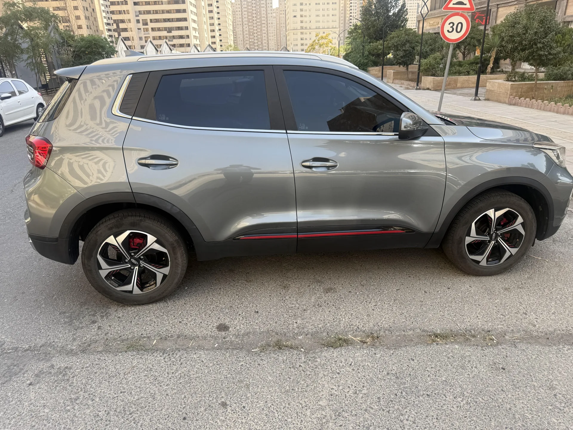 ام وی ام  X55 PRO 4