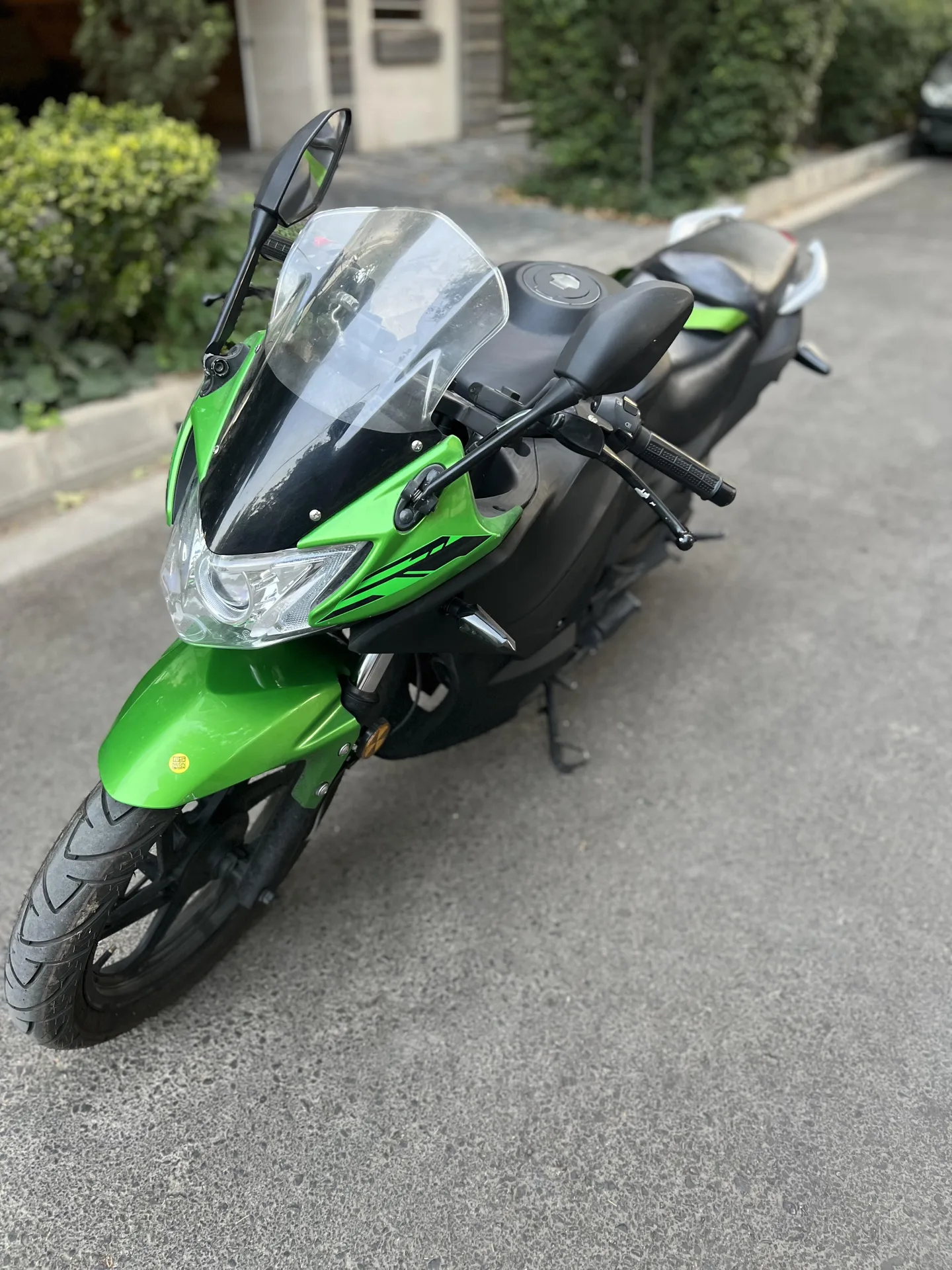 مگلی  200R 2