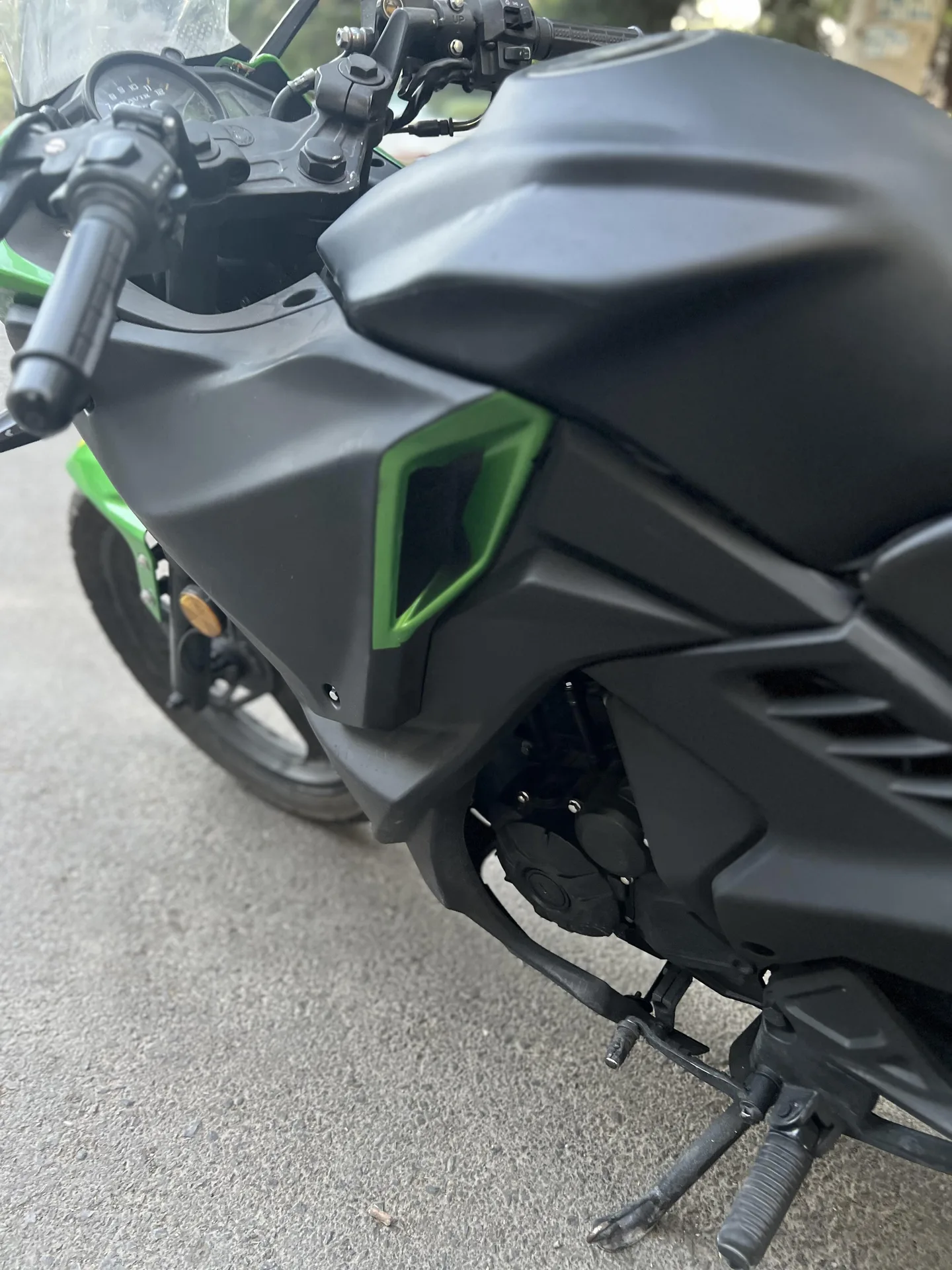 مگلی  200R 4