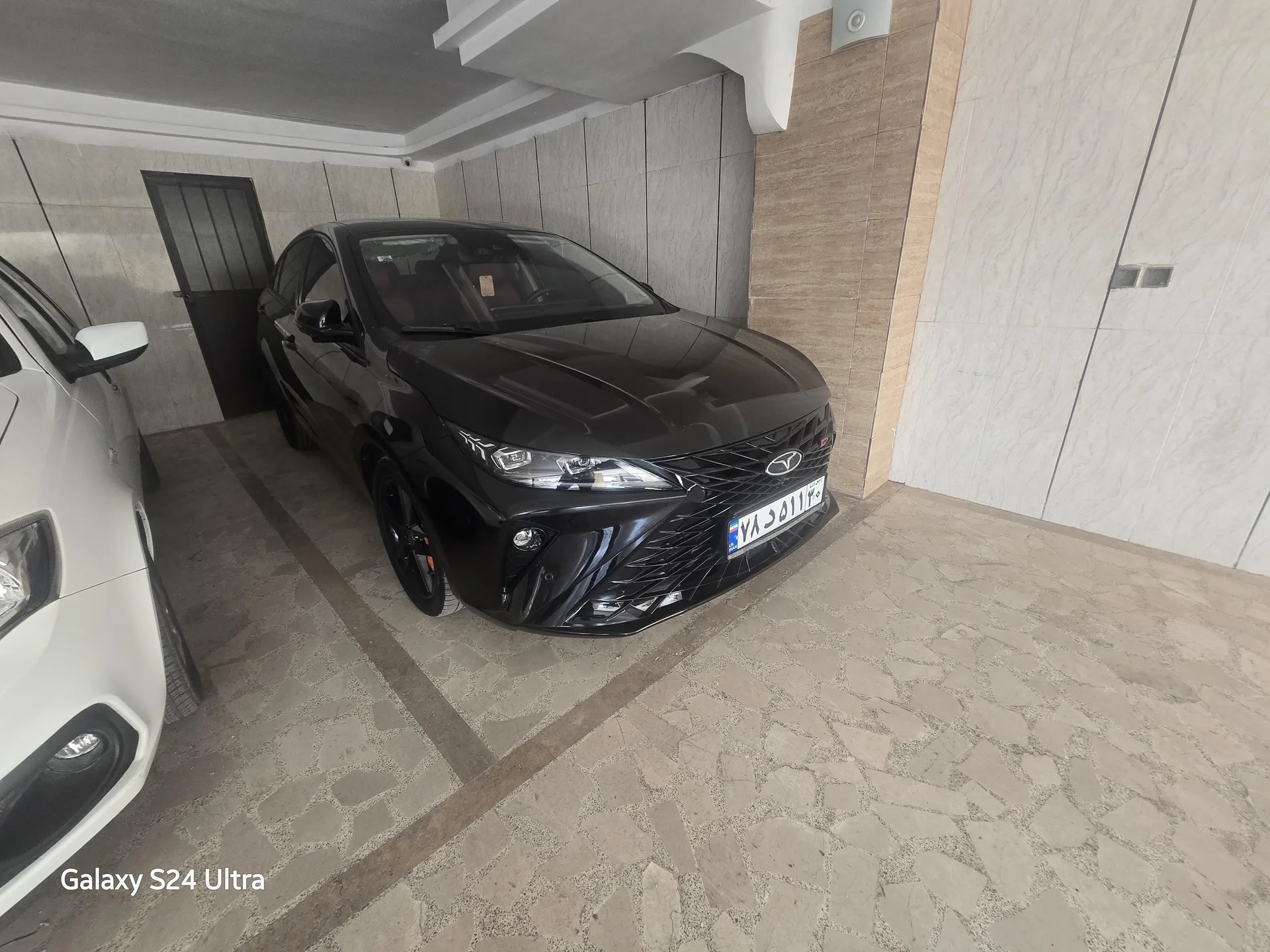 فونیکس  آریزو 6 جی تی (Z6 GT)