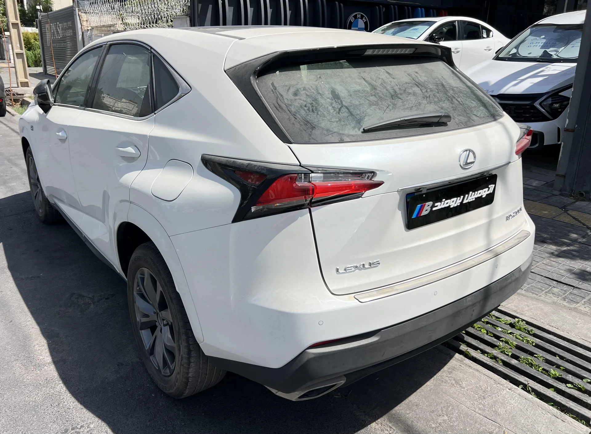لکسوس  NX 3