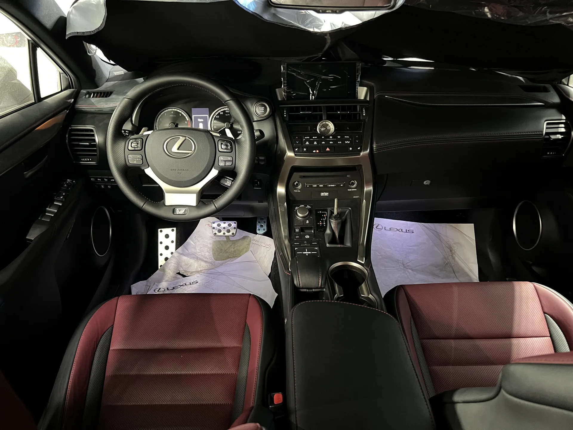 لکسوس  NX 5