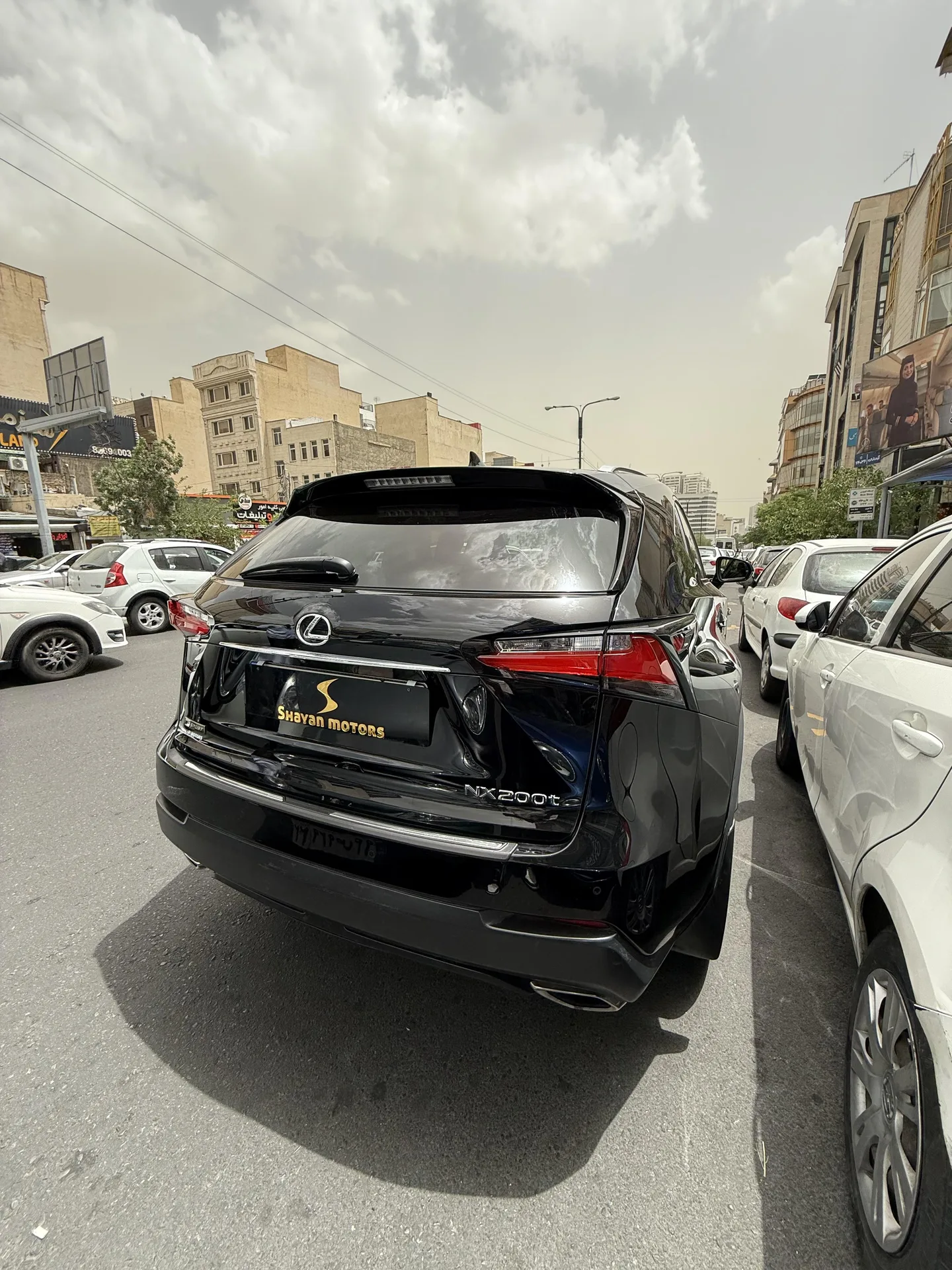 لکسوس  NX 5