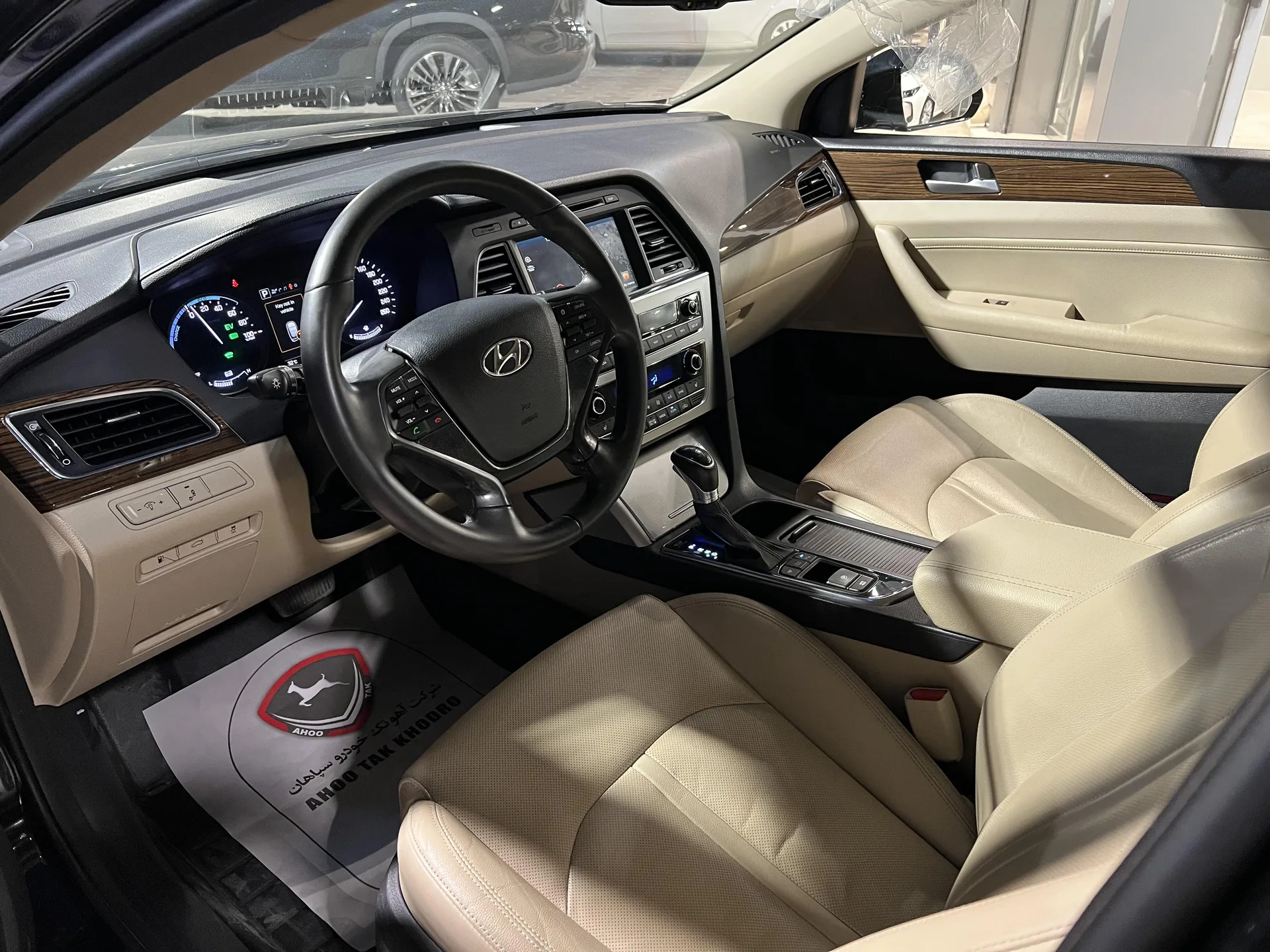 هیوندای  سوناتا هیبرید 5