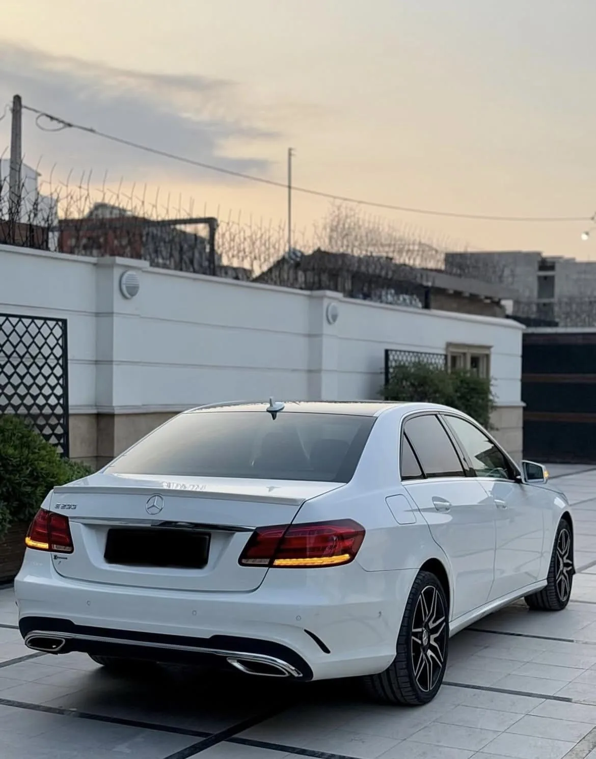 بنز  کلاس E 3