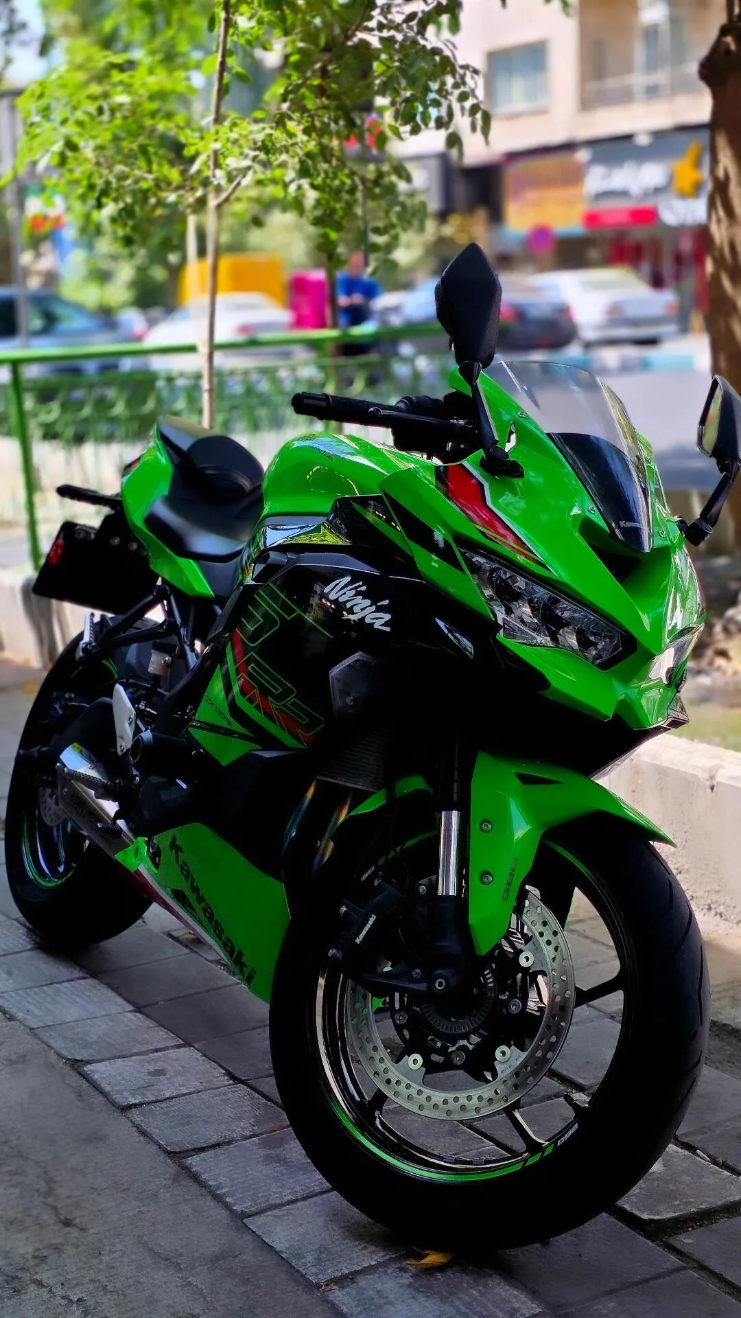 کاوازاکی نینجا ZX-25RR