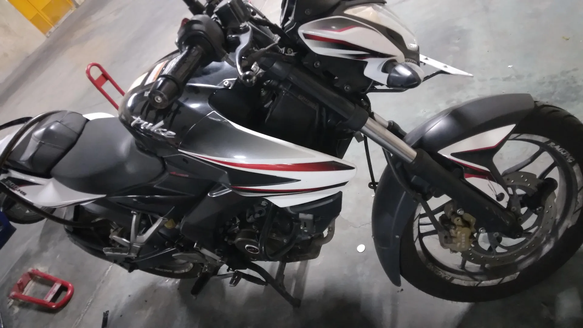 باجاج  پالس 200NS 2