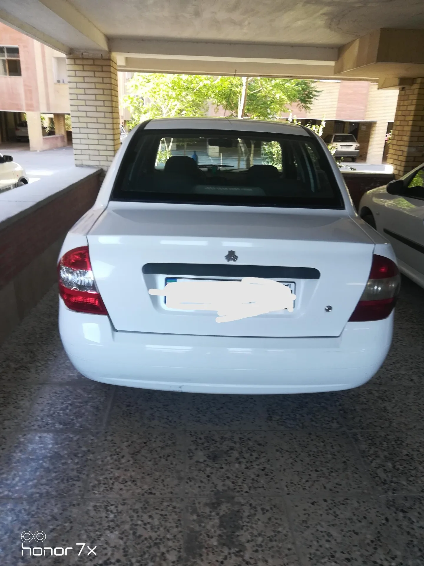 تیبا صندوق دار