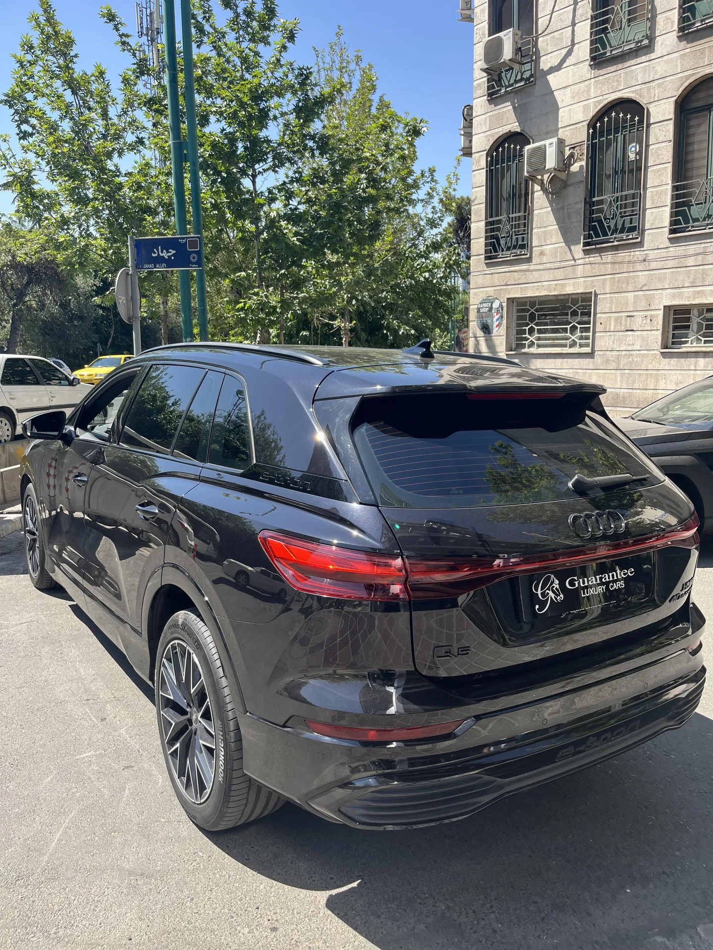 آئودی  Q5 e-tron 5
