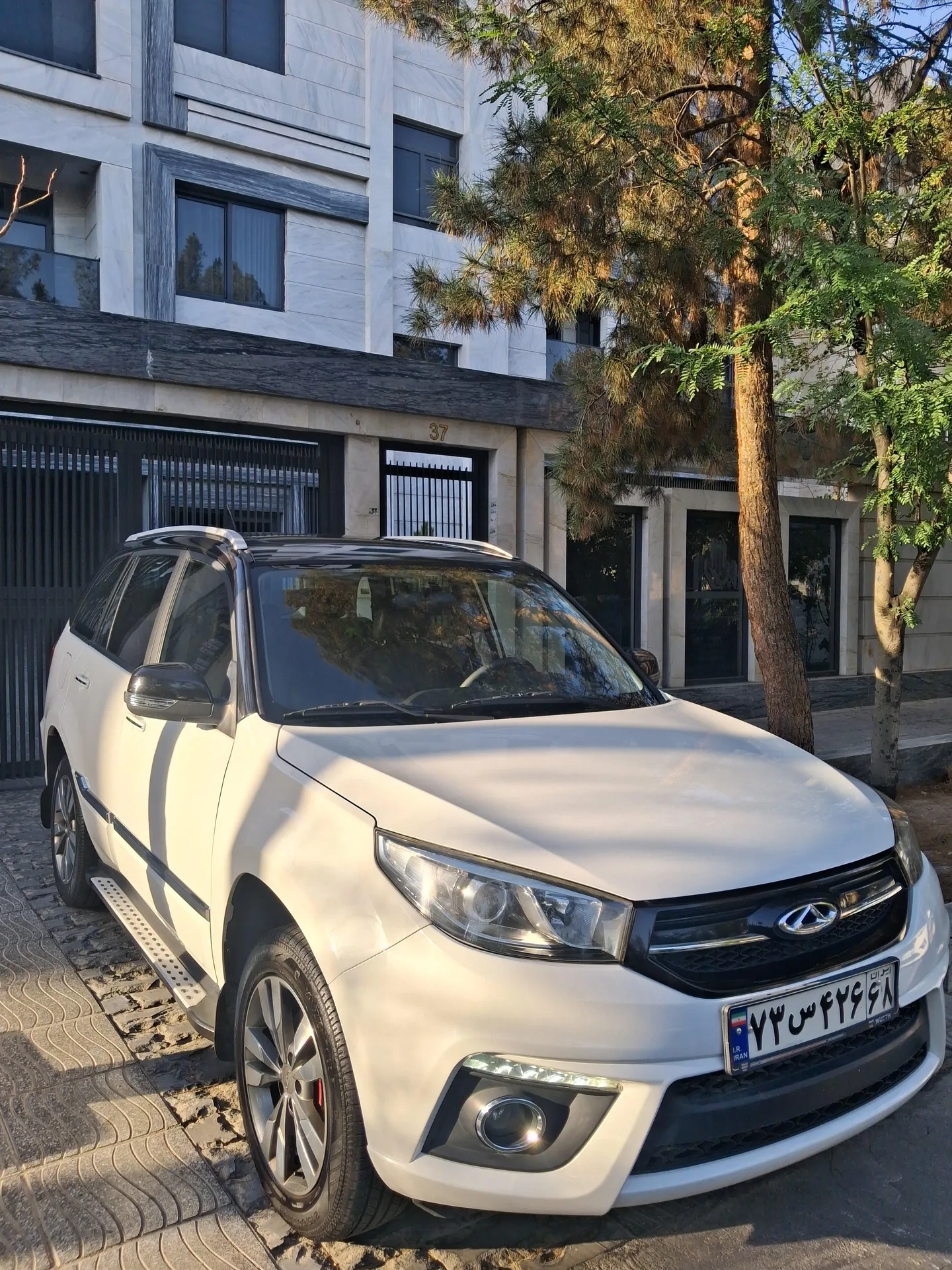 ام وی ام  X33 S