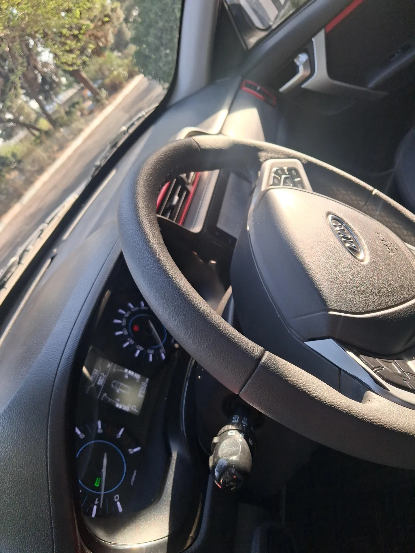 ام وی ام  X33 S 4