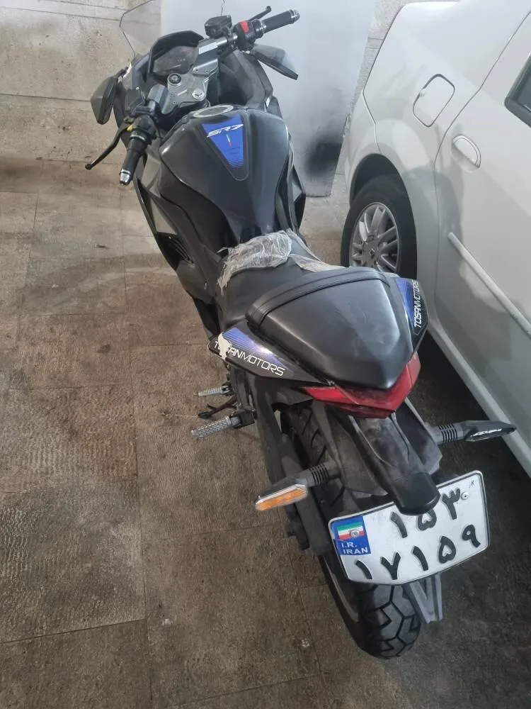 توسن  SR7 4