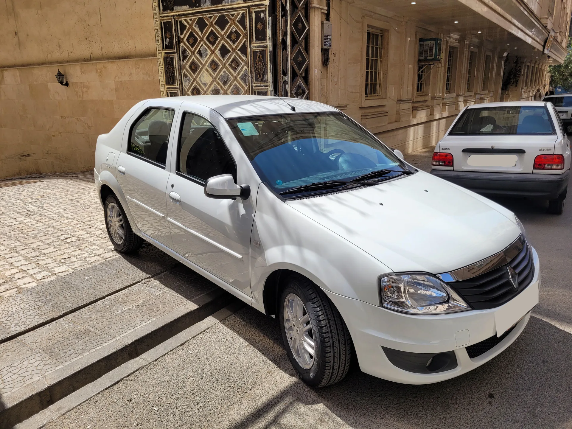 رنو تندر 90